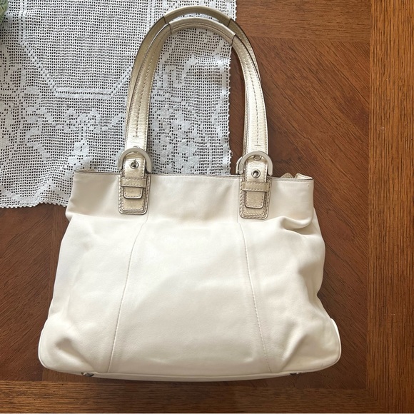 Coach cream and metallic gold lovely leather shoulder bag with lavender … - Picture 15 of 17